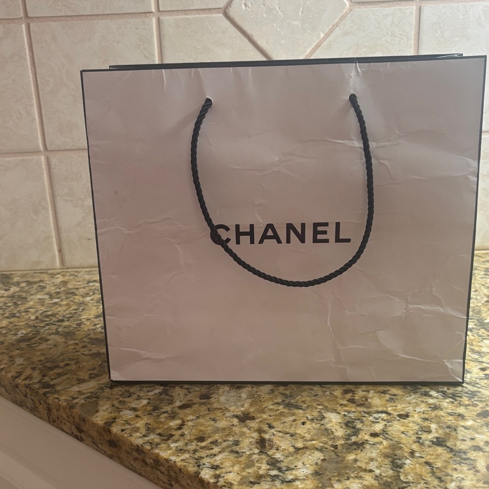 CHANEL White and Black Gift Bag NOT A PURSE STORAGE OR DISPLAY ONLY